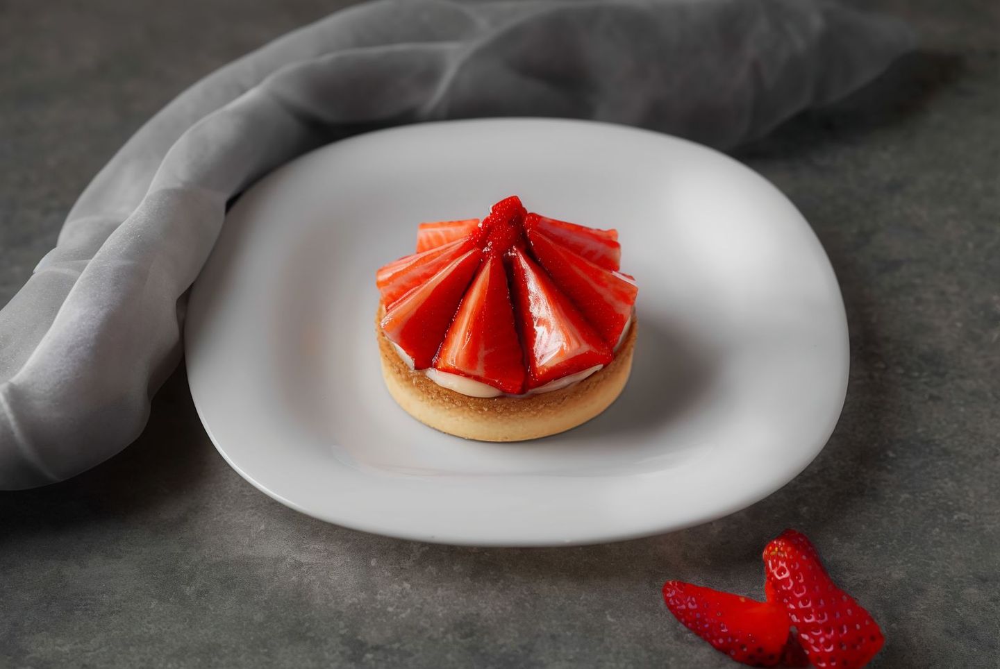 Strawberry Vanilla Tart
