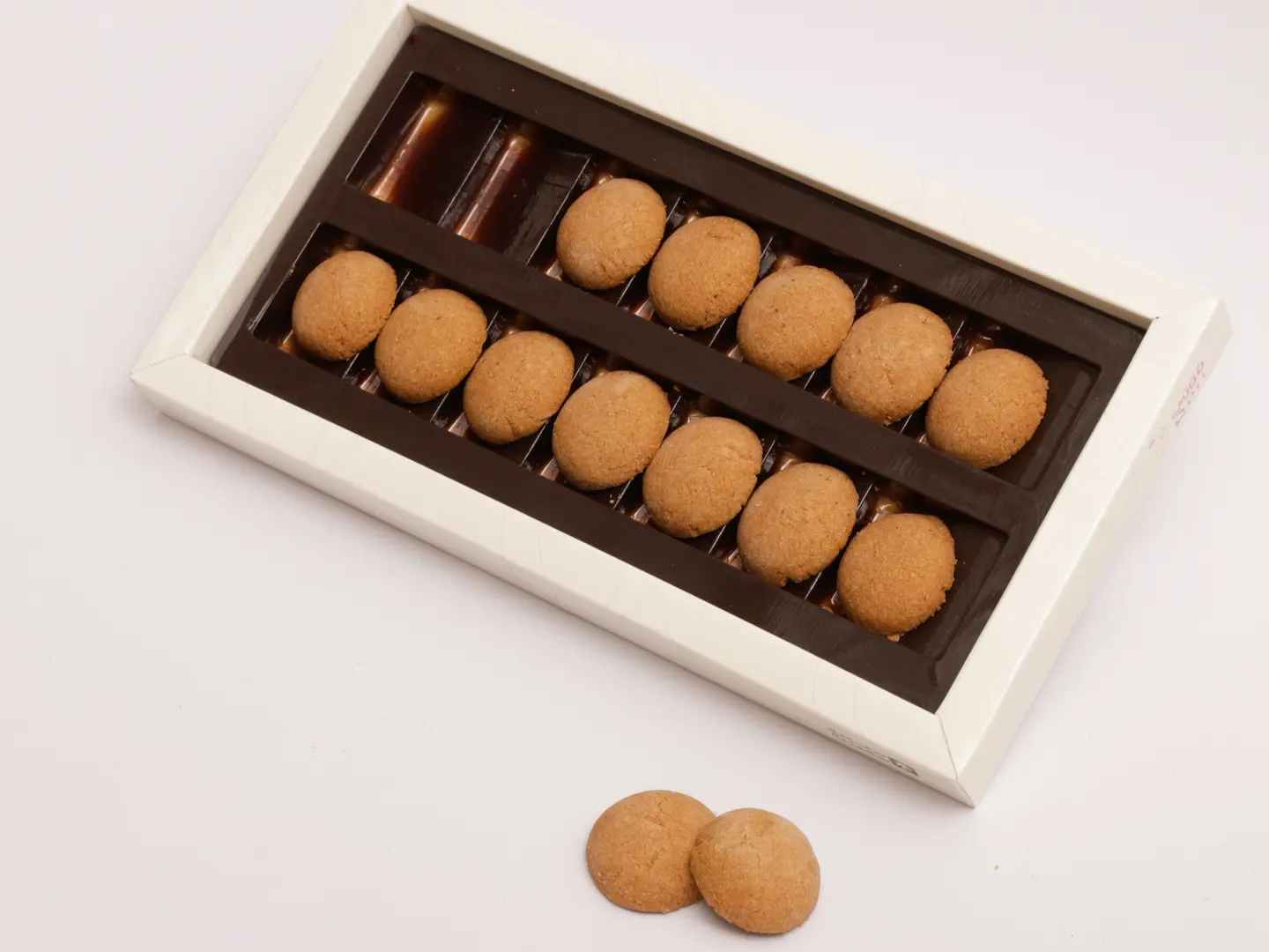 غريبه كوفي   - غريبه كوفي -صغير