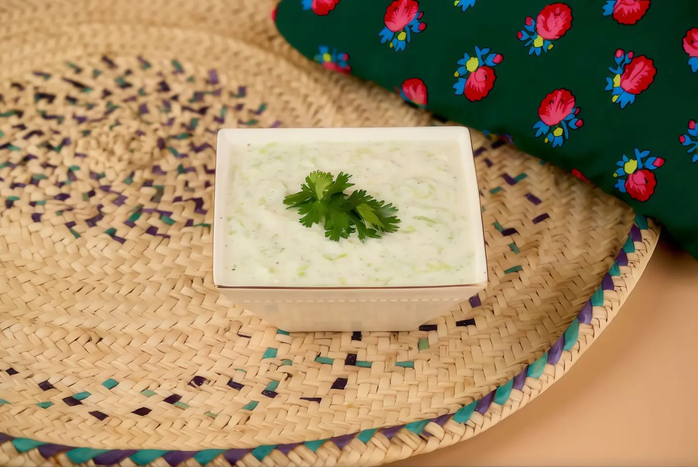 سلطة زبادي بالخيار