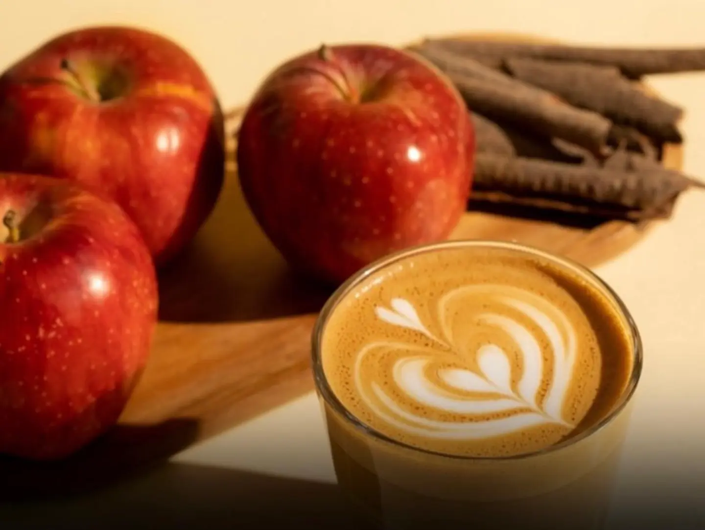 Apple Cinnamon Latte