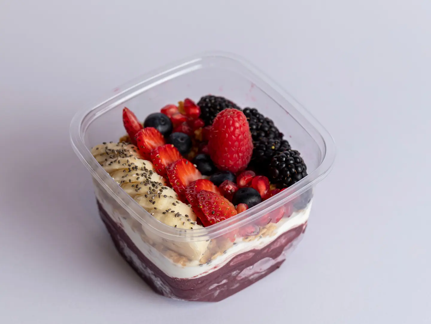 Acai & Peanuts Fresh Fruits