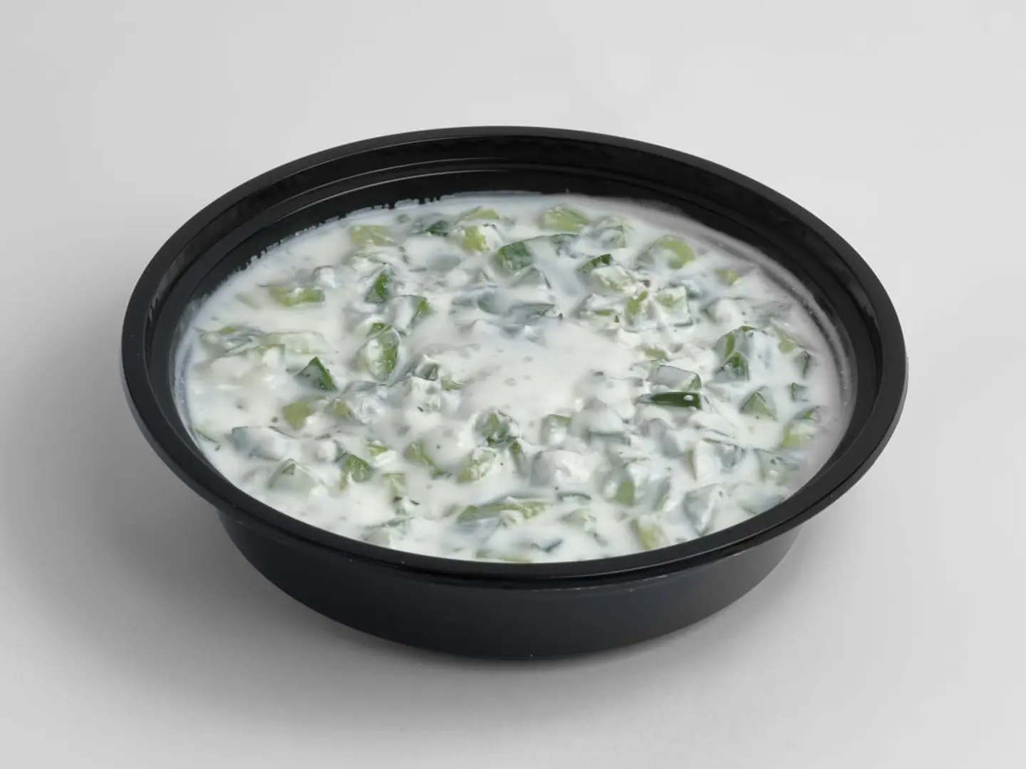 سلطة خيار لبن