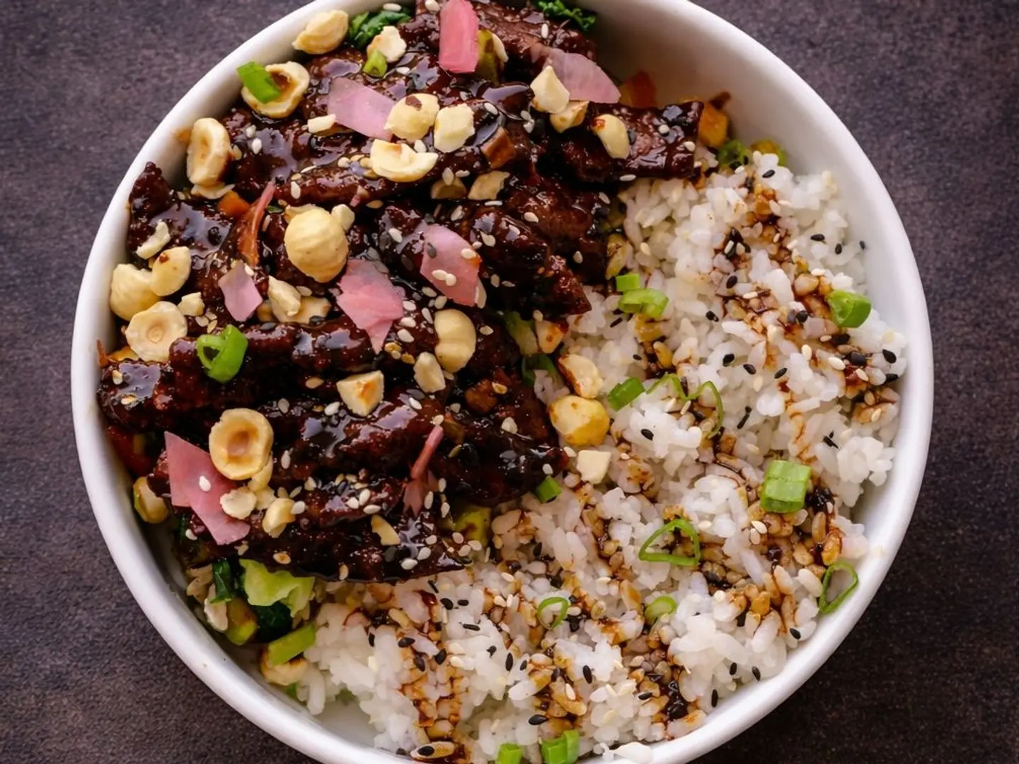 ياكتورى بيف بوكي بول