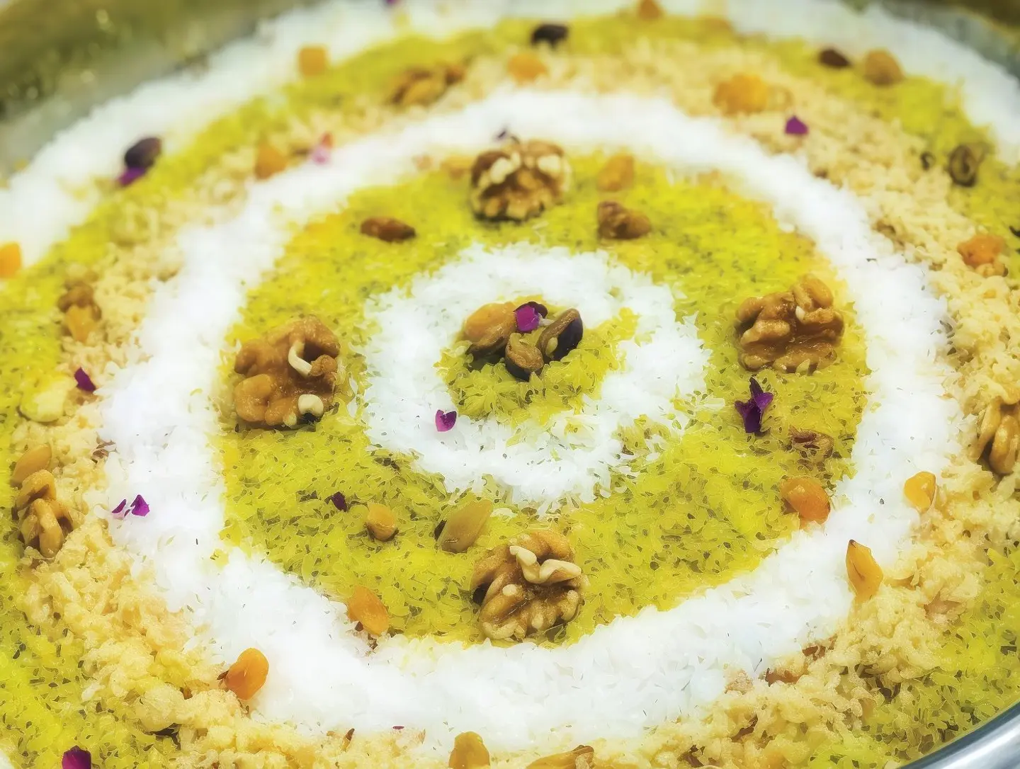 سخّان أم علي