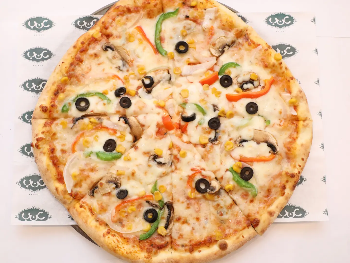 بيتزا لبنانية