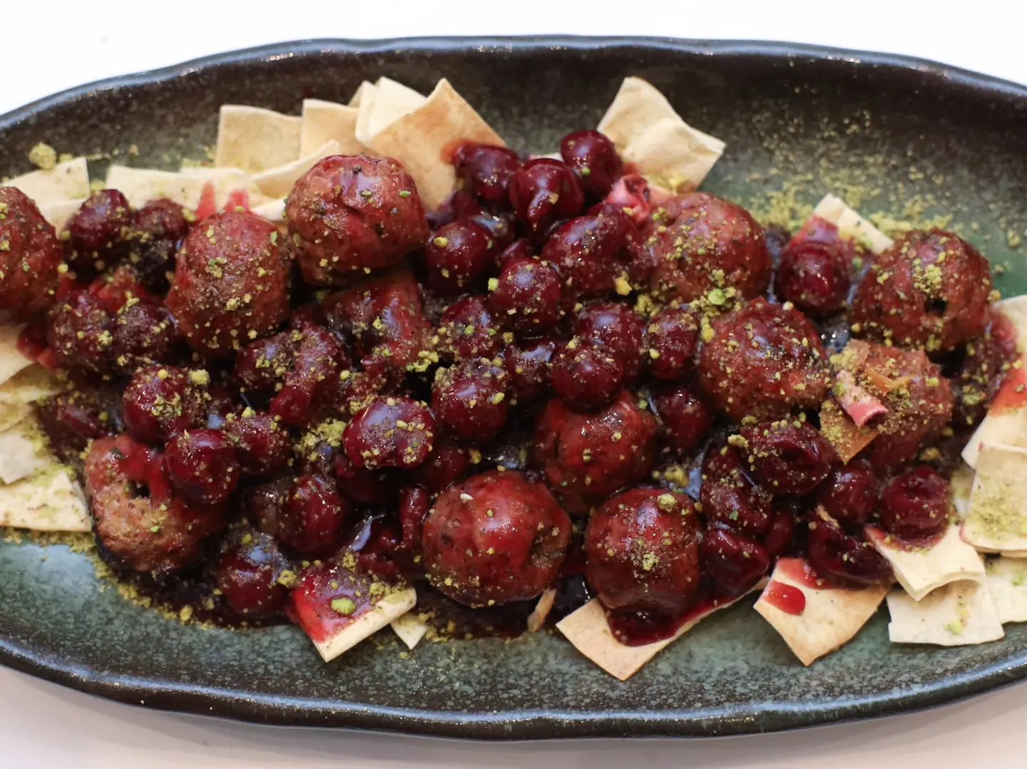 كفتا بالكرز