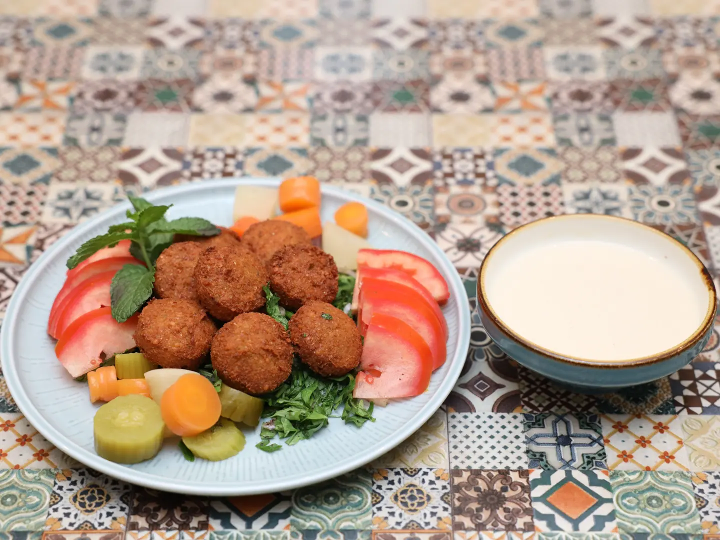 فلافل مع الطرطور