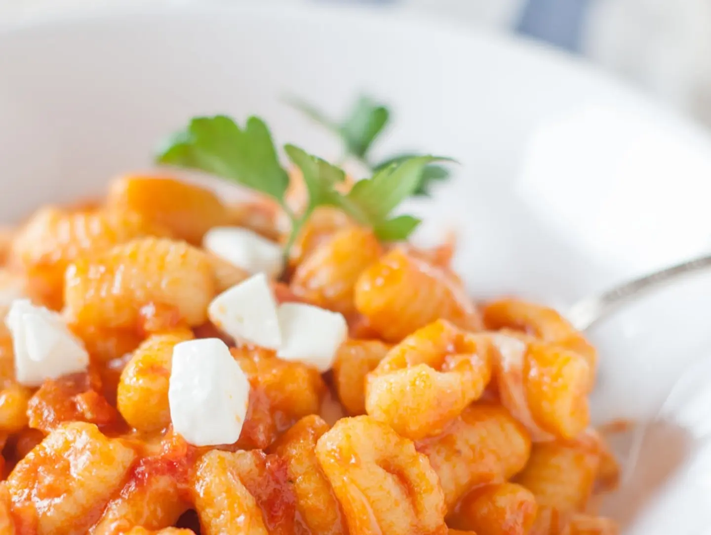 نيوكي الا كريما دي بومودورو