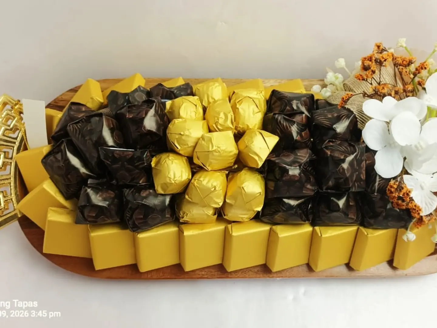 صينية شوكولاته خشب بيضاوى ٣٦١٧٠