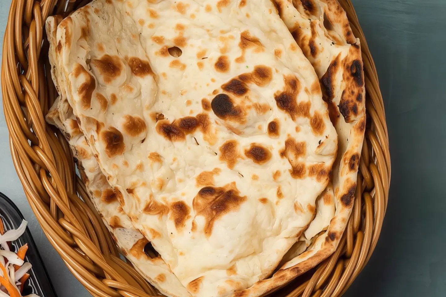 خبز النان مع الثوم