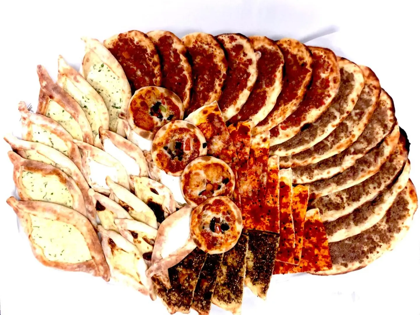 صحن فطائر مشكل لخمس اشخاص