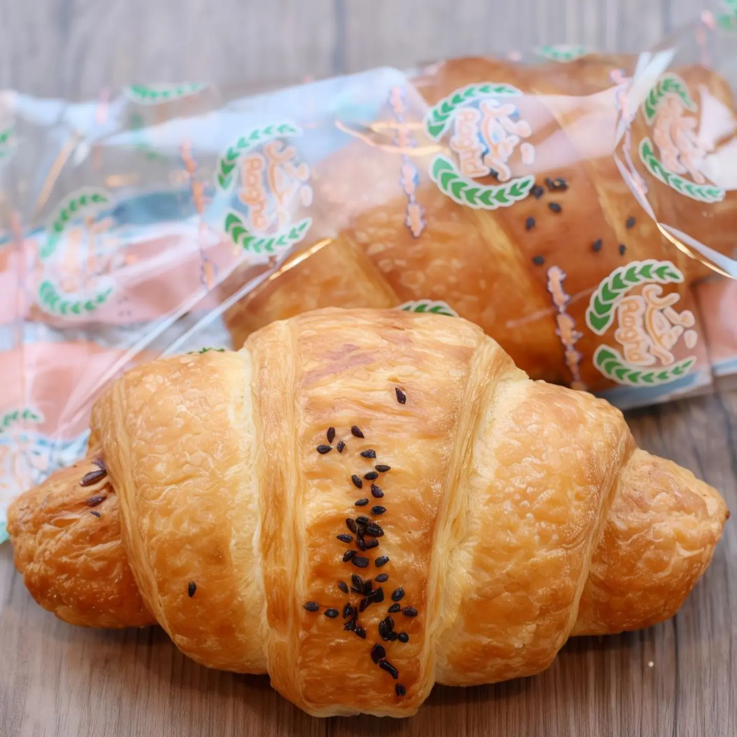 Croissant Labnah