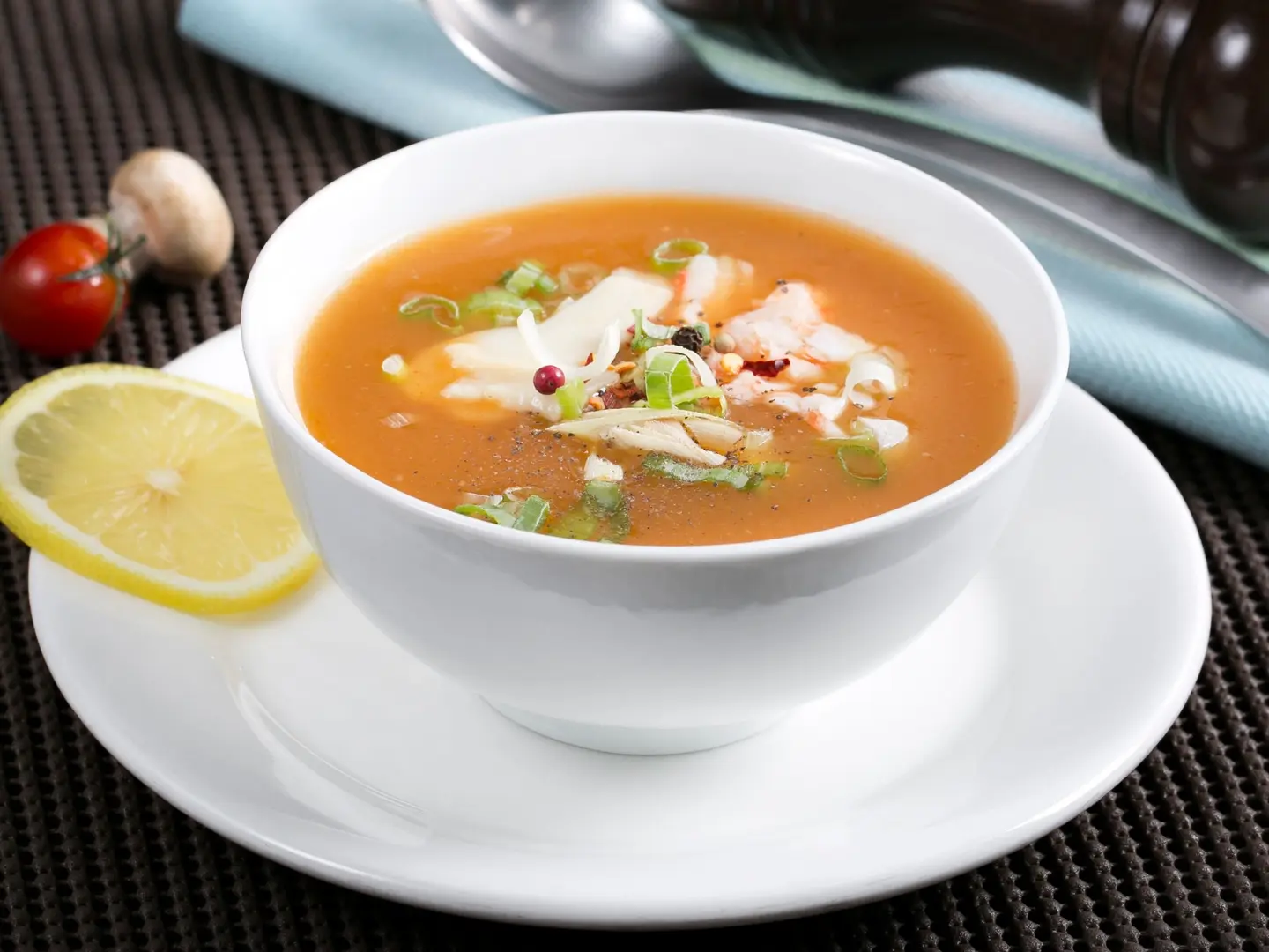 شوربة توم يوم