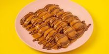مني بان كيك لوتس وسط