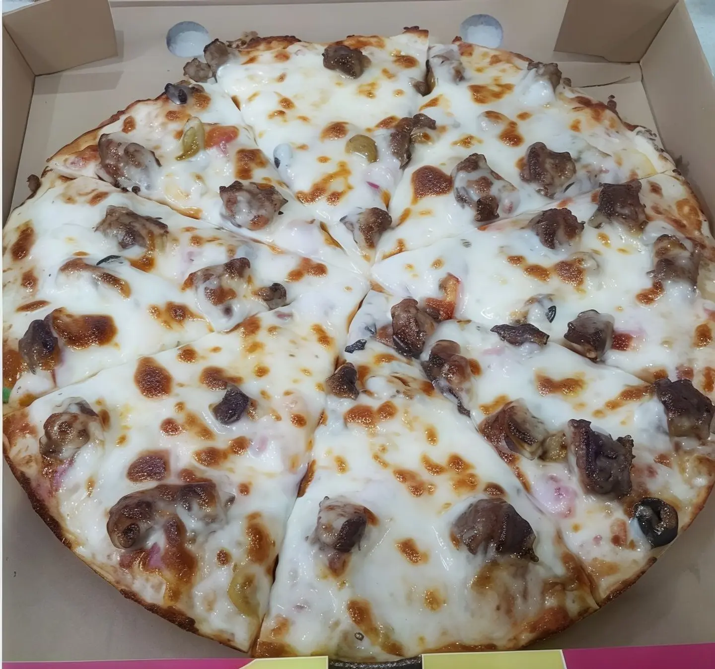 Lamb With Cheese Pizza  - Large