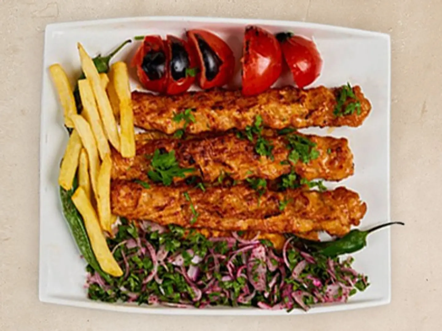 وجبة كباب دجاج 3 اسياخ