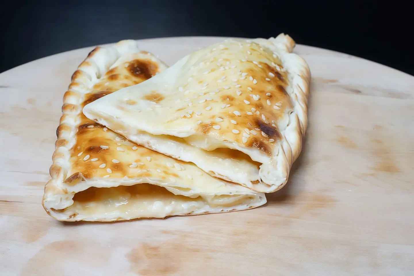 فطيرة قشقوان بالعسل