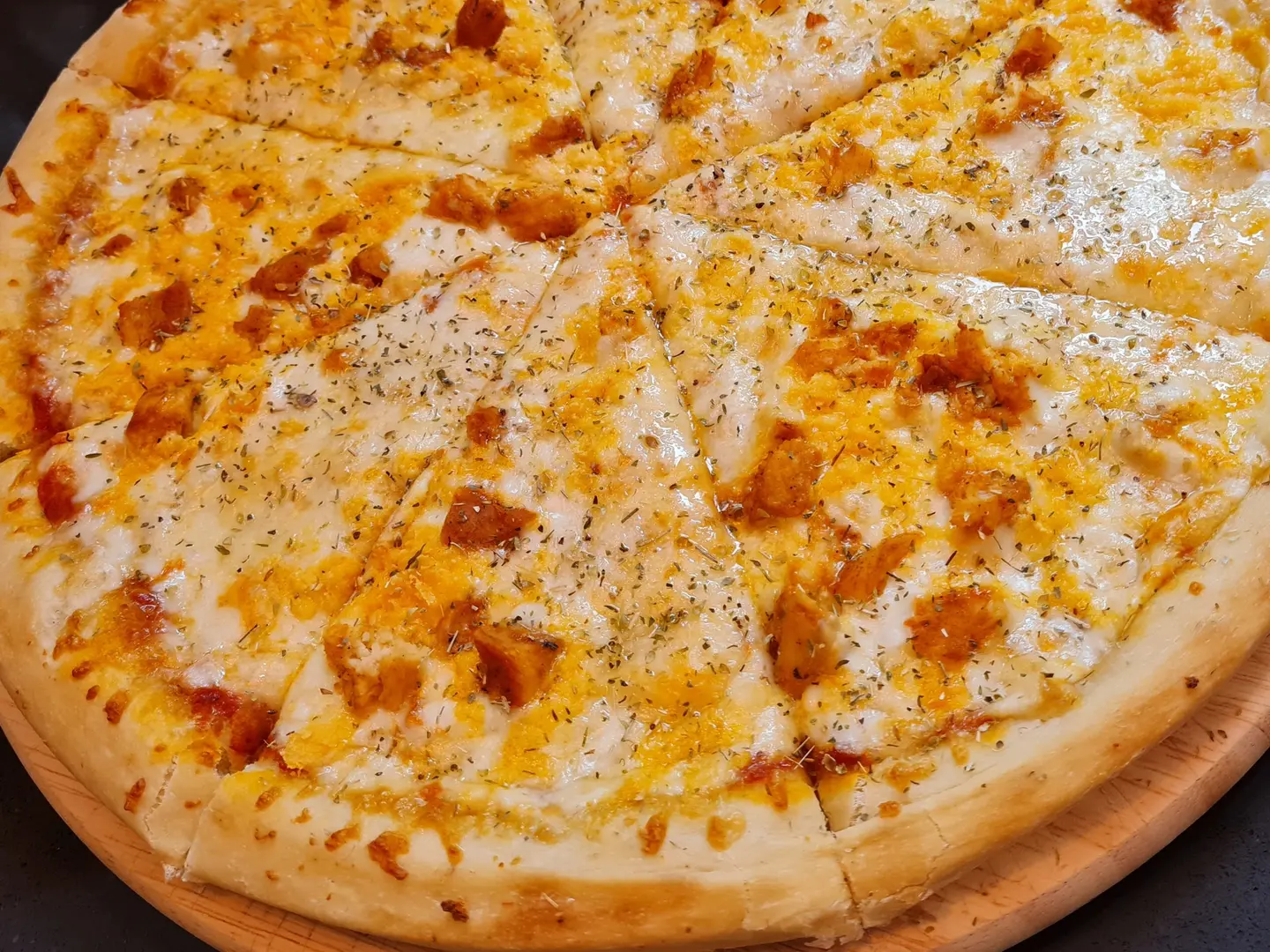Chicken Corn Pizza ( Medium )
