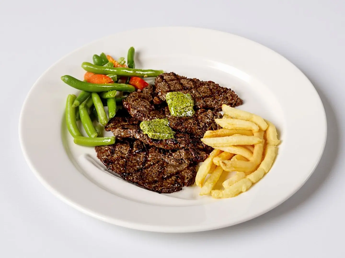 ستيك مع زبدة الأعشاب