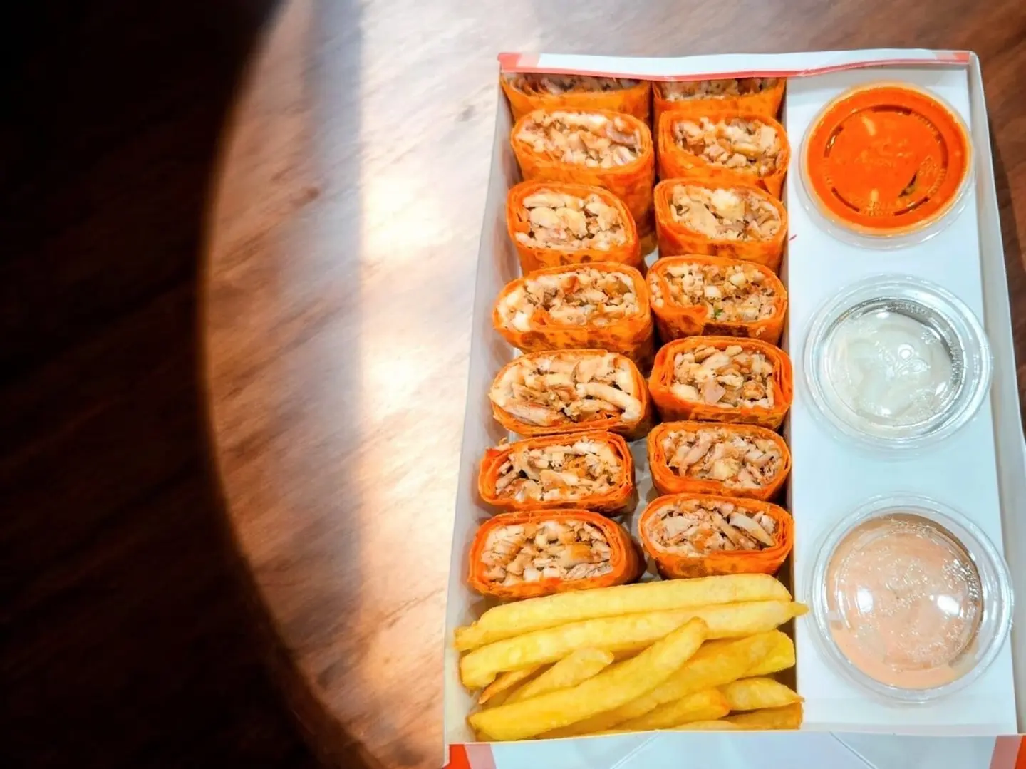 صحن عربي صاج احمر بالجبن - جامبو