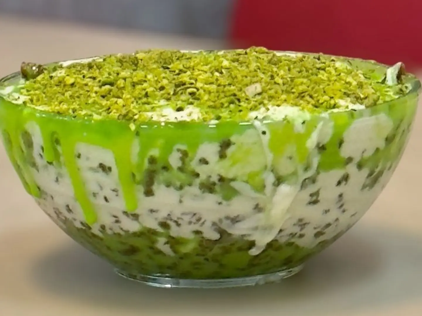 معصوب بستاشيو وسط