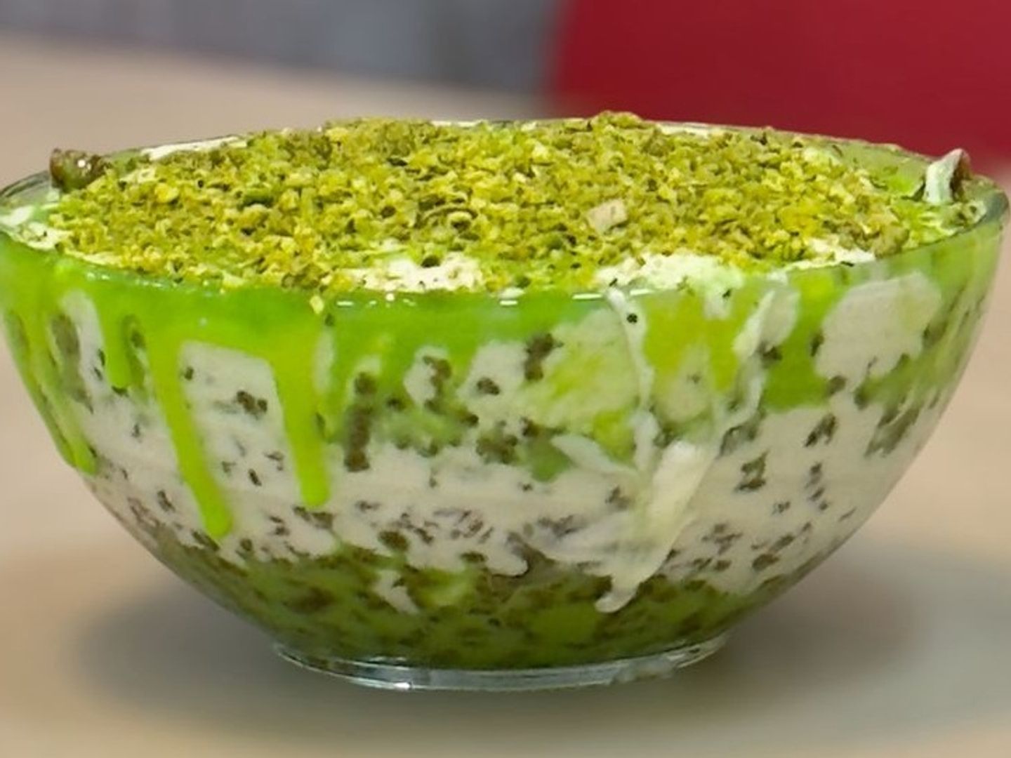 معصوب بستاشيو وسط