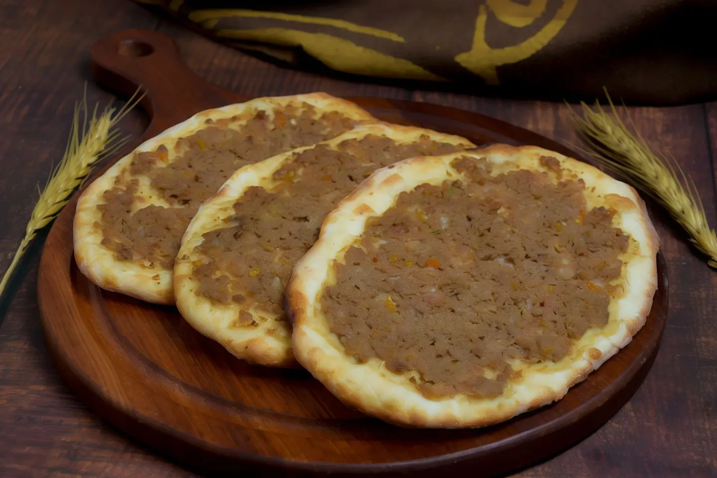 نصف كيلو صفيحة شامية بالبندورة