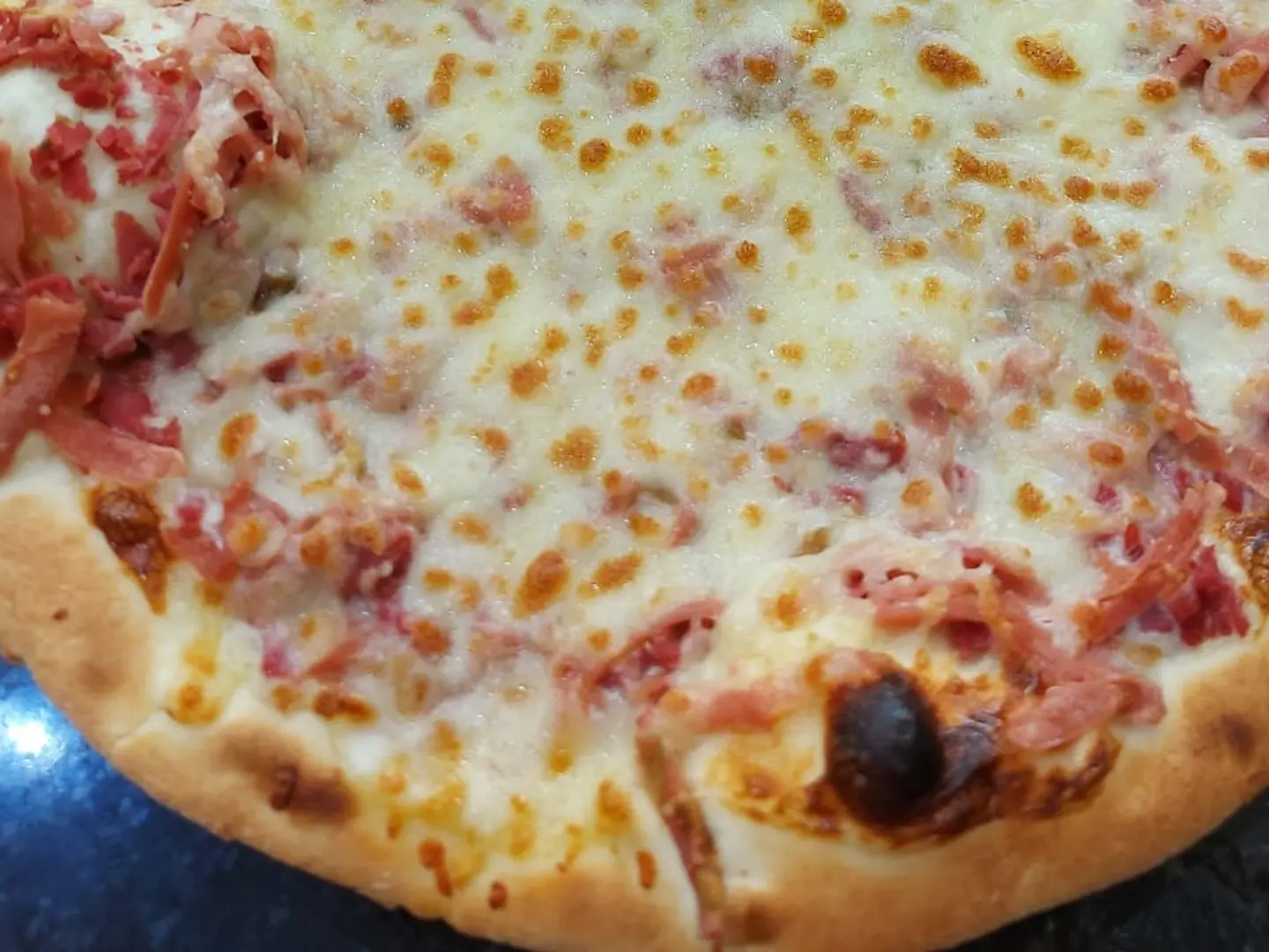 مرتديلا جبن