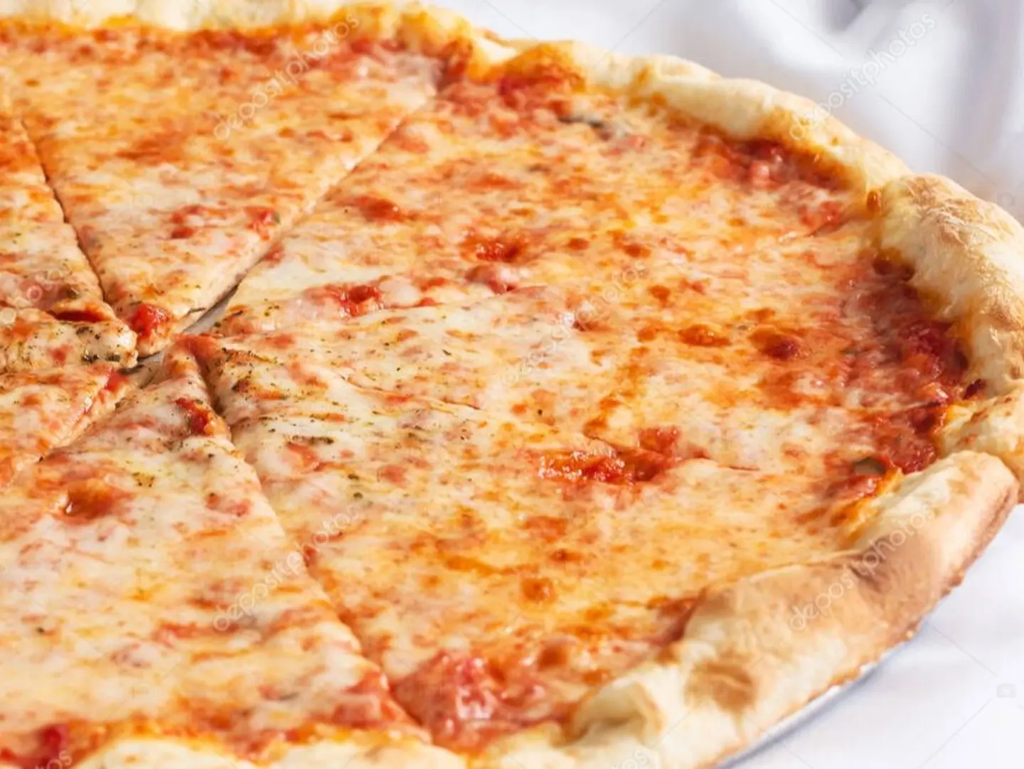 بيتزا مارغريتا كبير