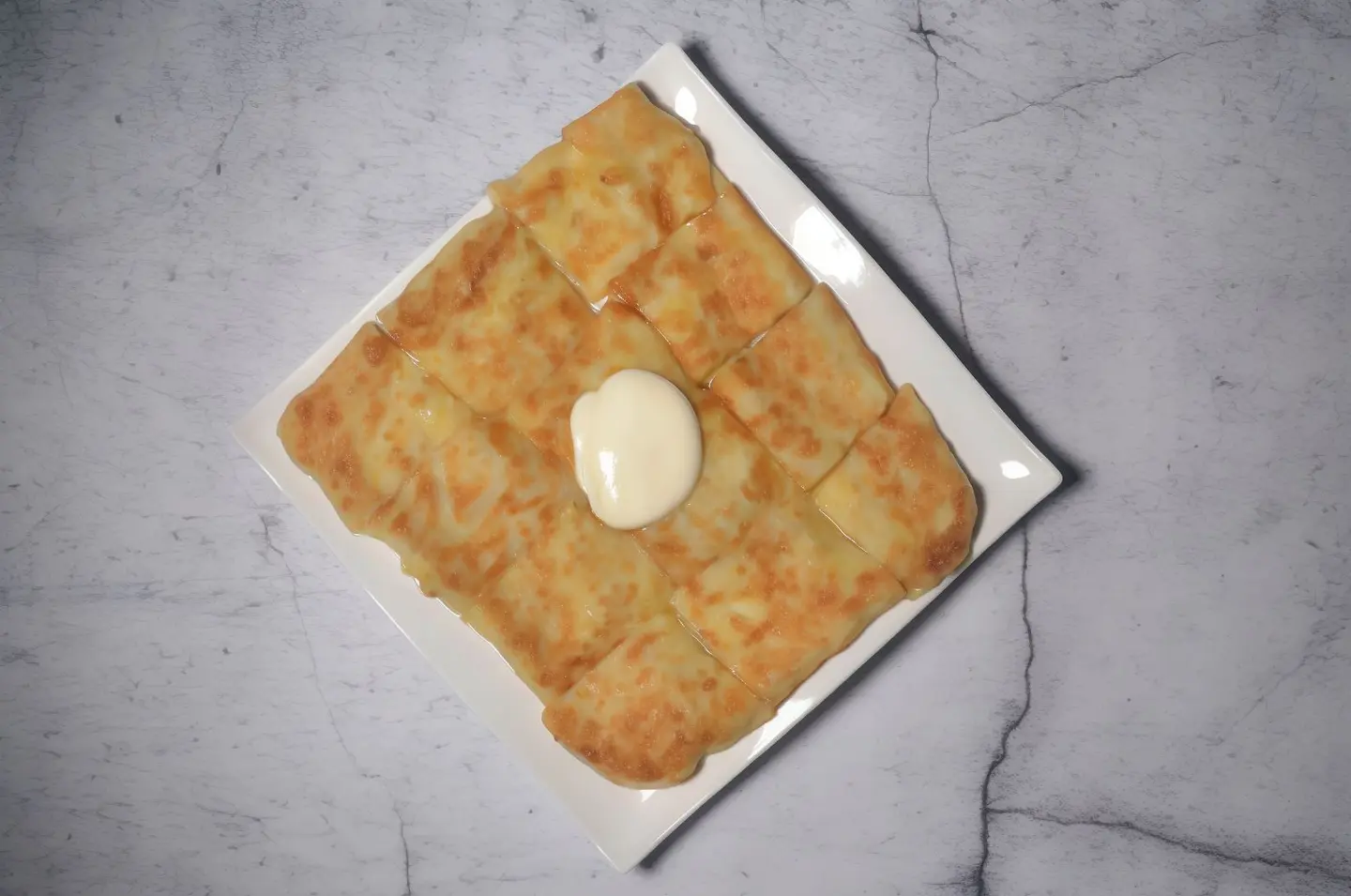 مطبق حلو قشطة