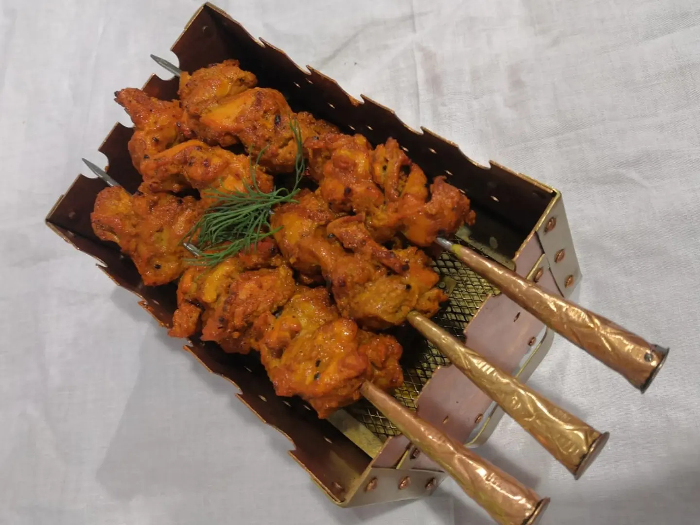 دجاج نظامي تيكا