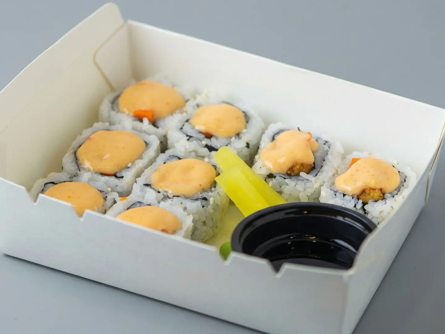 تمبورا ماكي رول