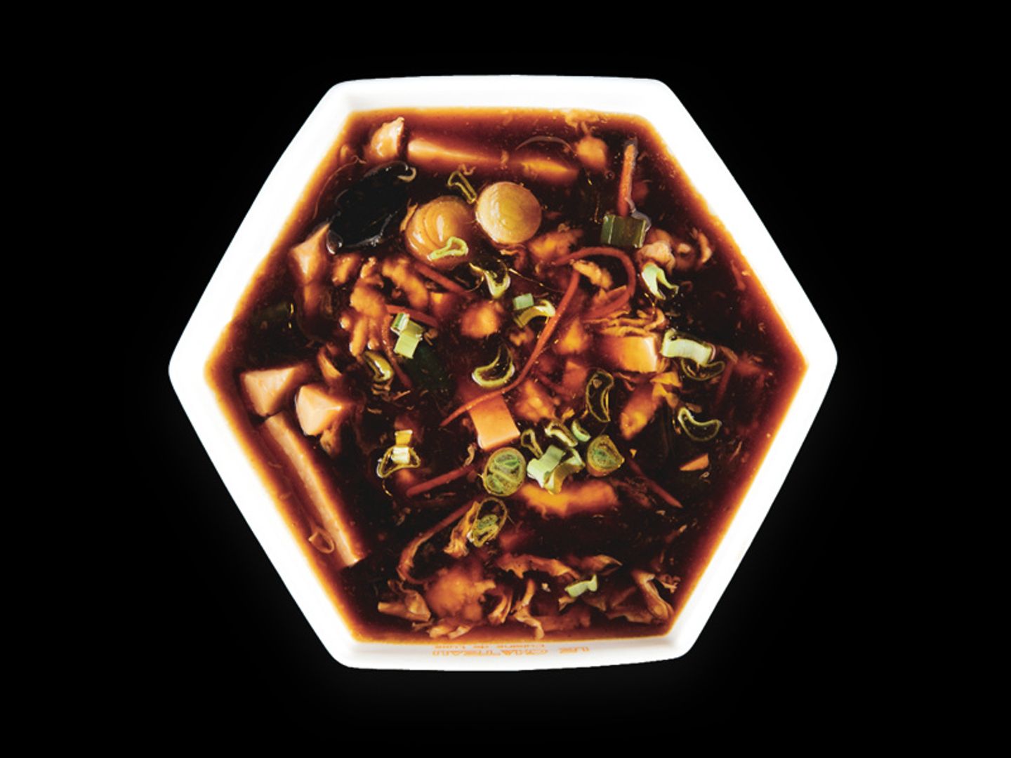 شوربة حارة حامضة بحرية