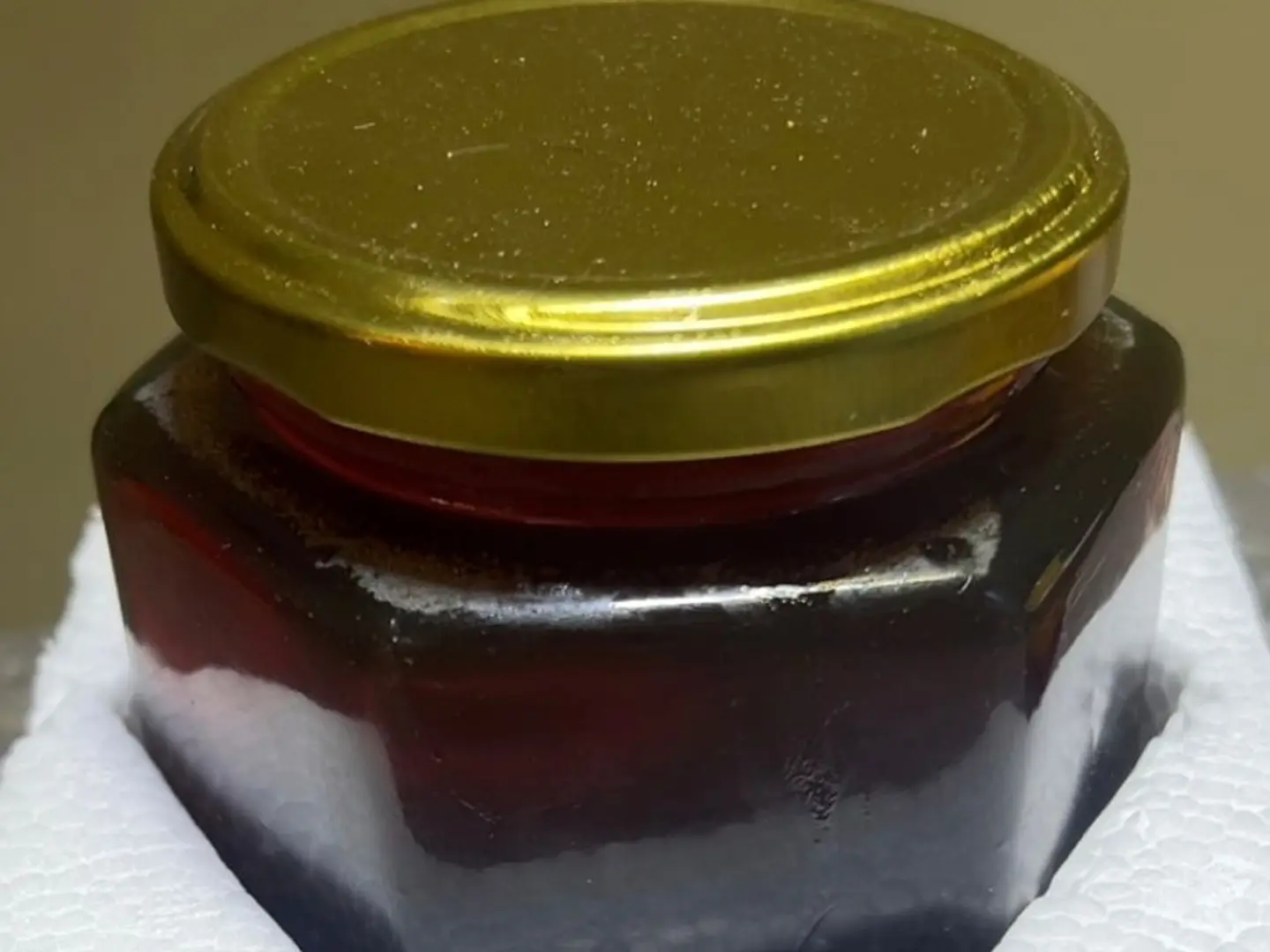 عسل سدر بلدي من الباحة نصف كيلو