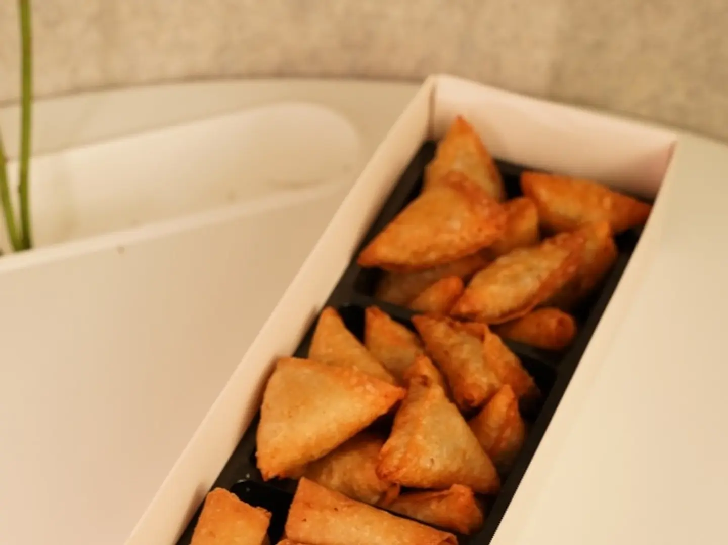 سمبوسة جبن اصفر
