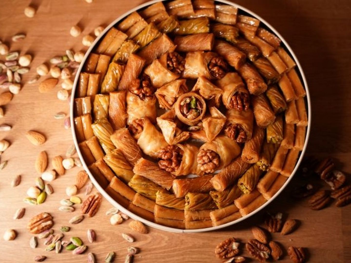 حلى شرقي مشكل