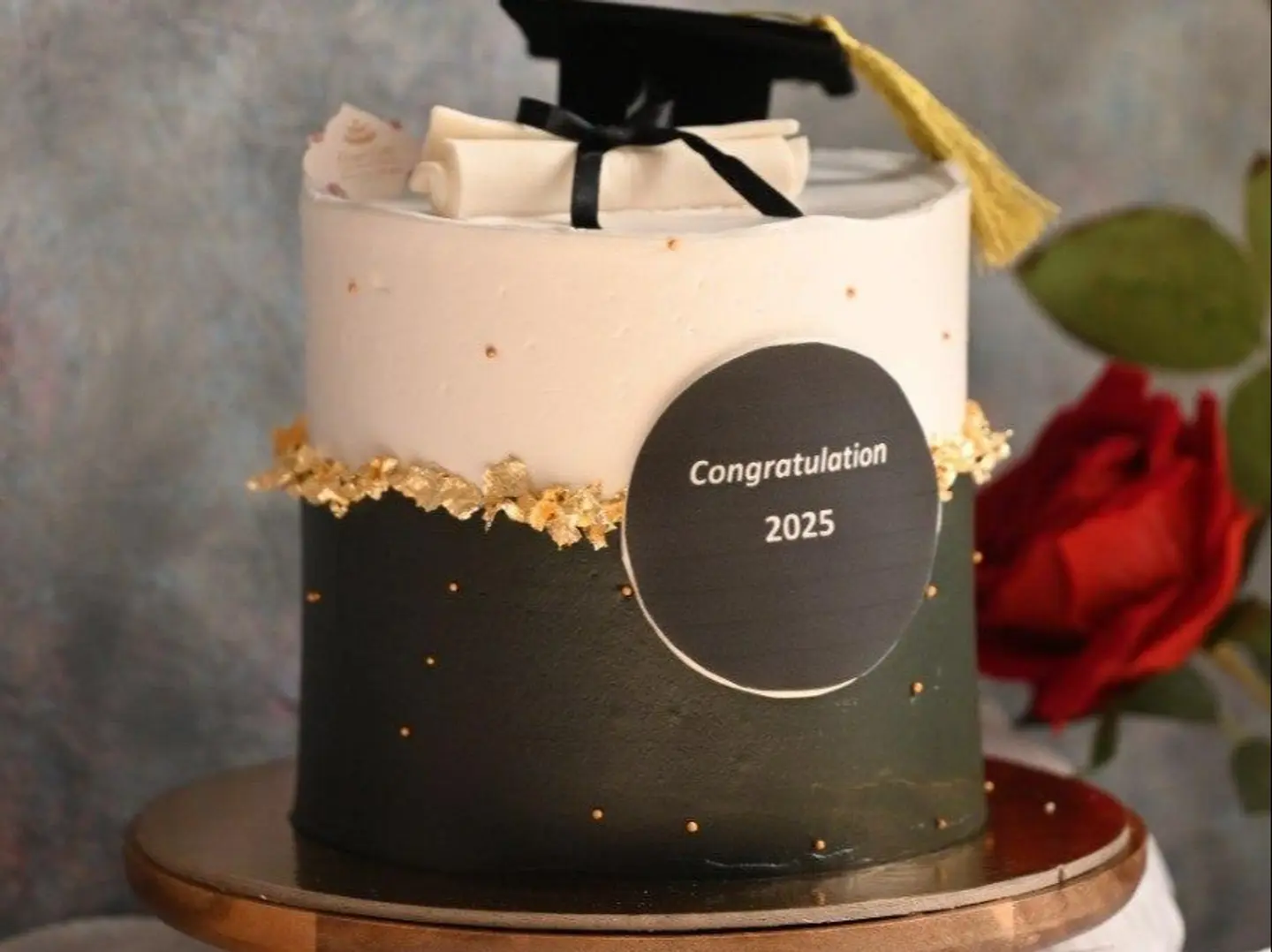 كيكة تخرج - ٤ انش