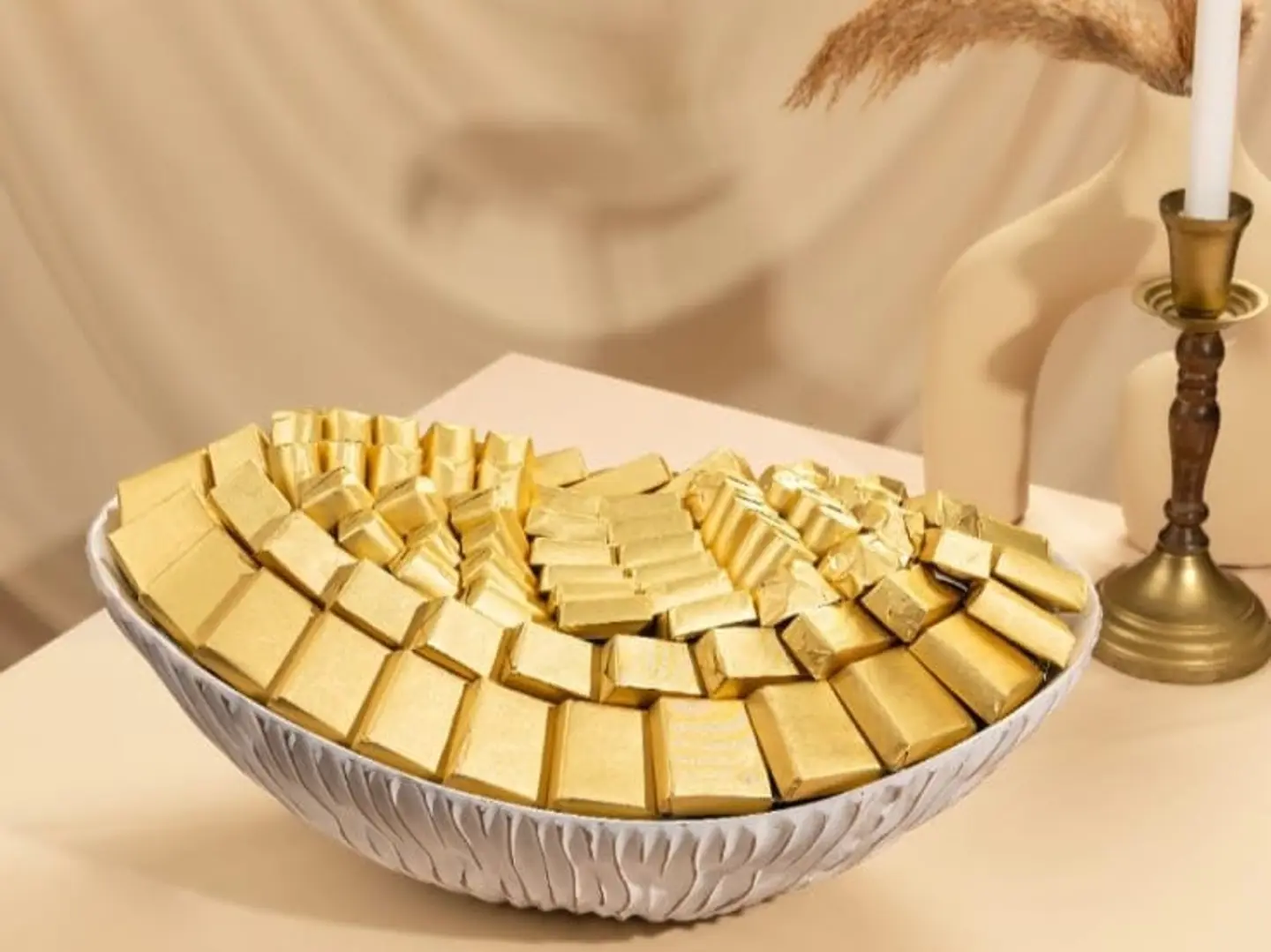 طفرية شكولاتة ذهبي فاخرة كبير