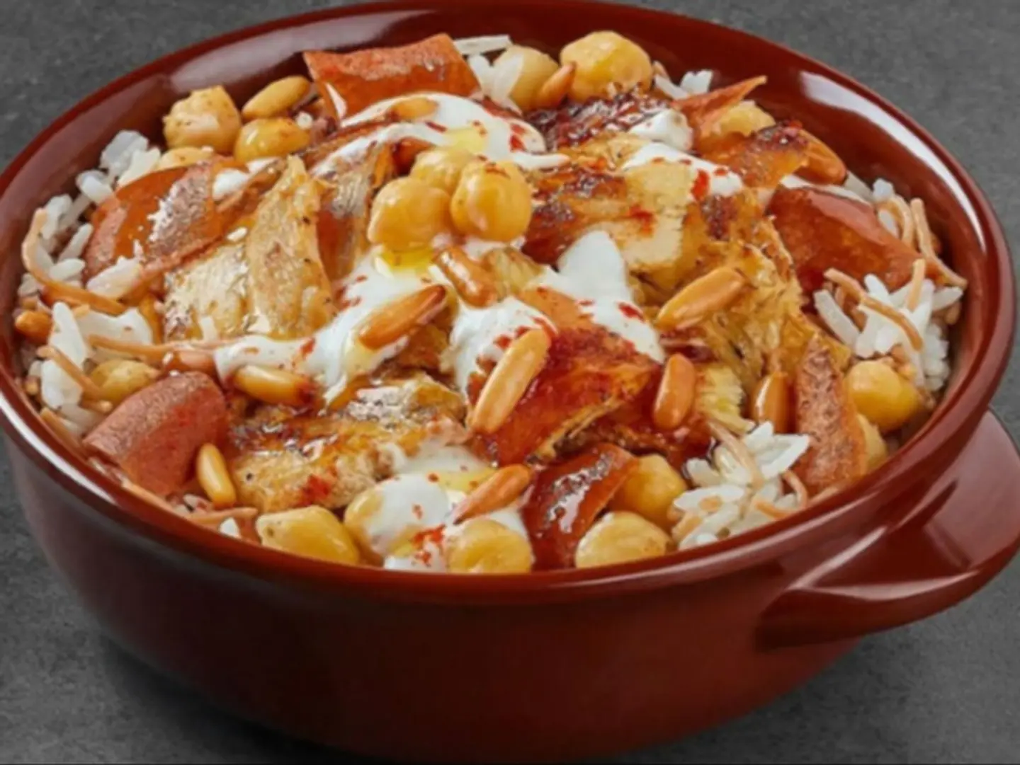 فتة دجاج طاووق