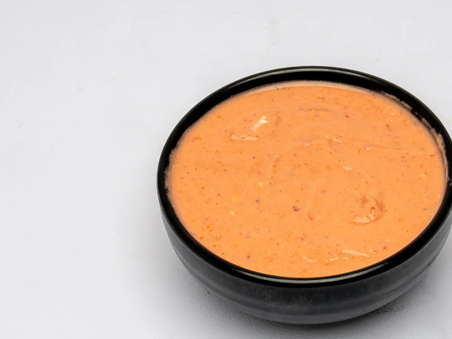 سلطة حارة بالجبن