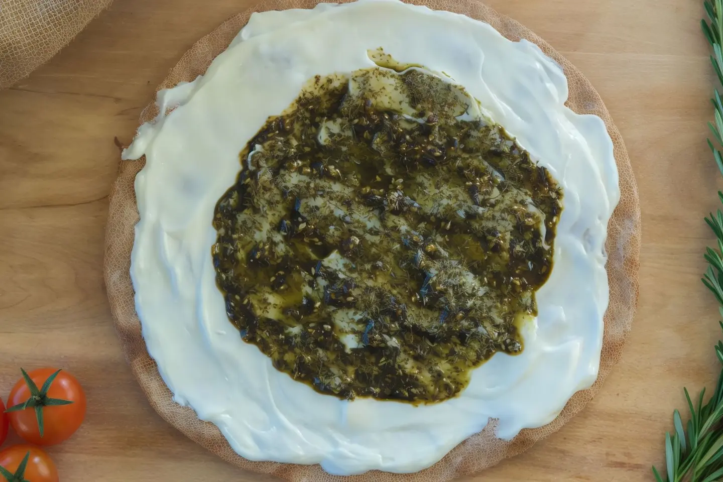 لبنة بالزعتر