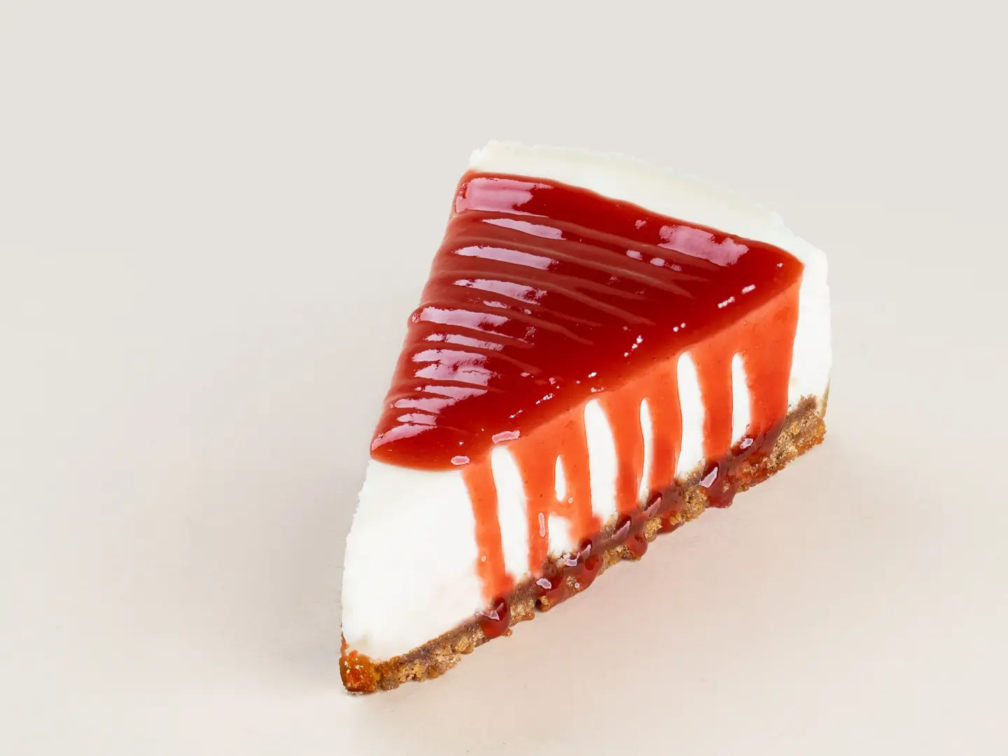 تيشزكيك توت الاحمر