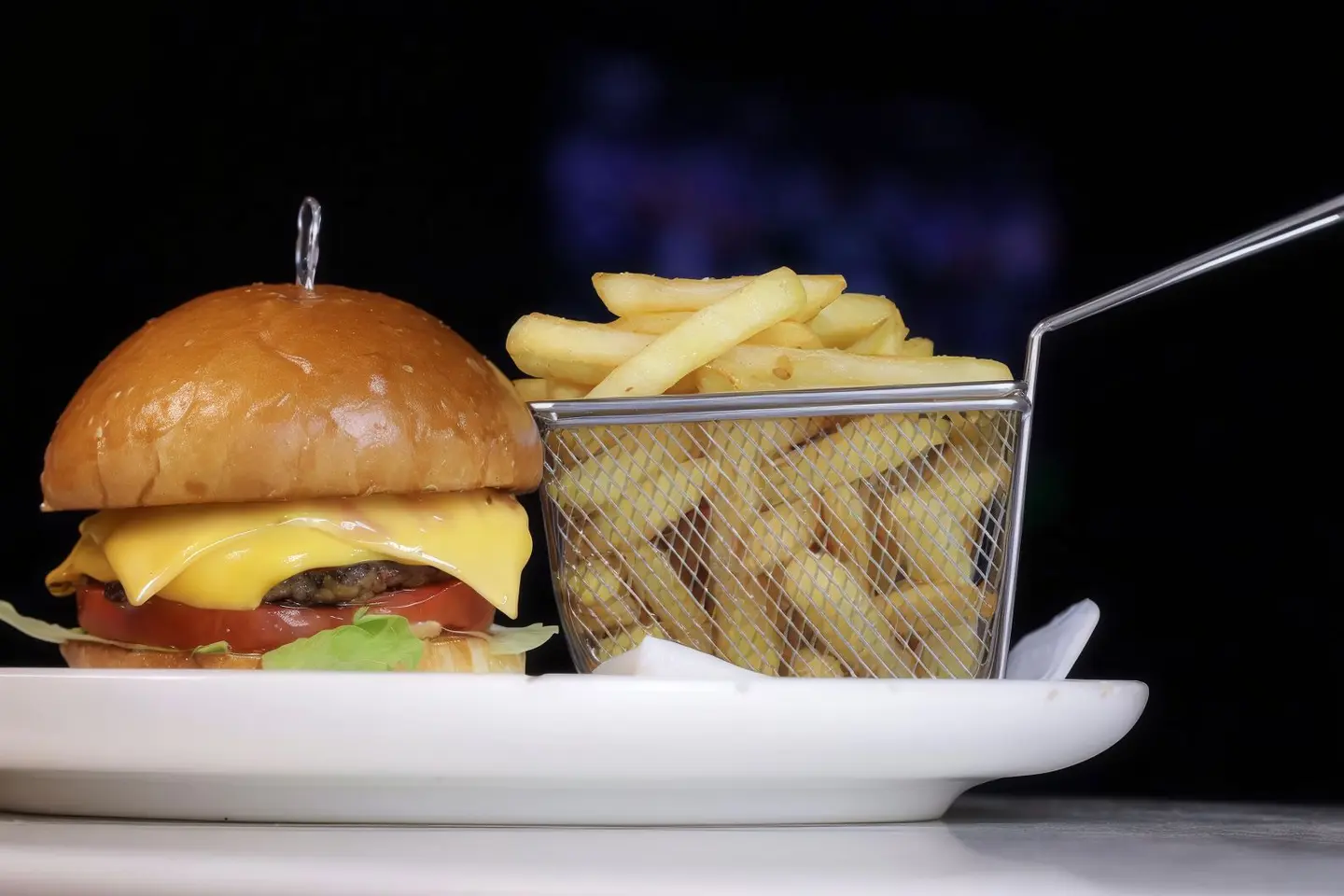 وجبة برجر لحم مشوي