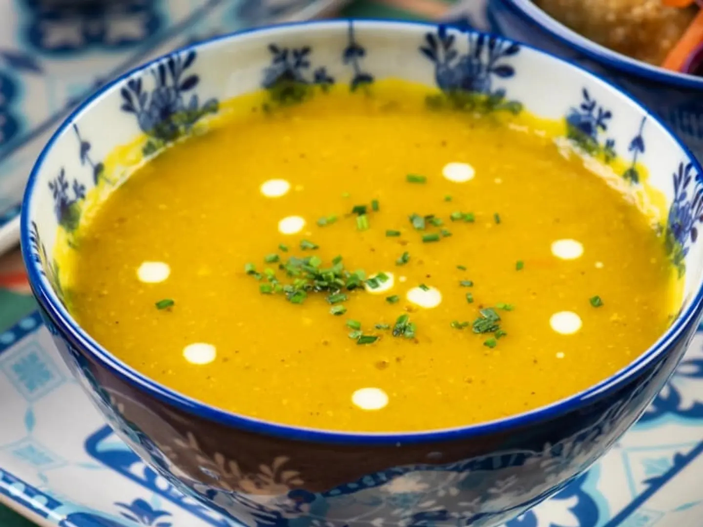 شوربة العدس