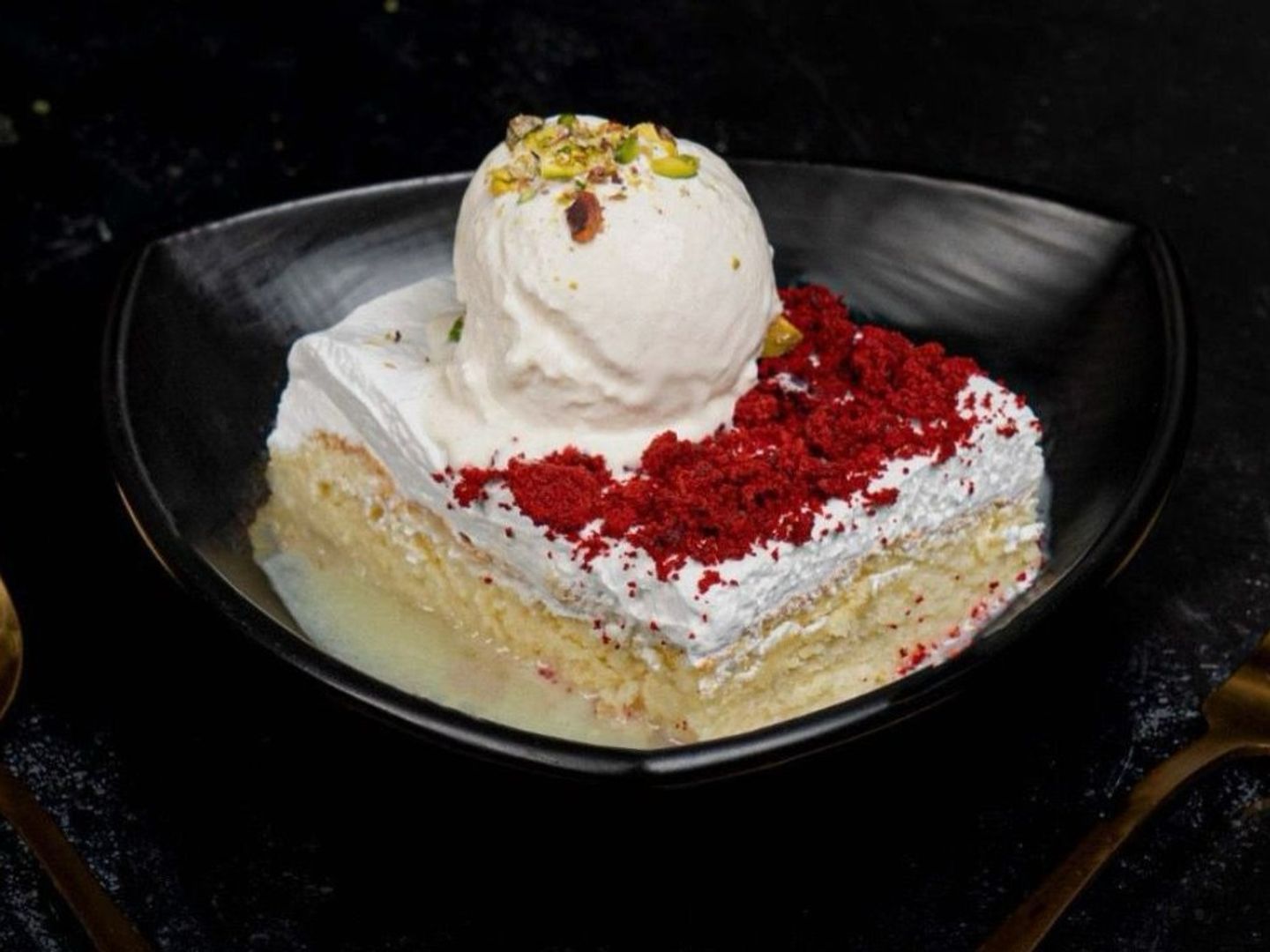 Cold Milk Cake