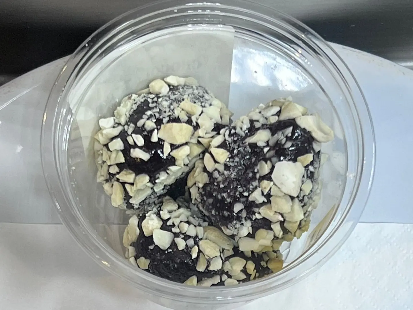 كرات الشكولاته