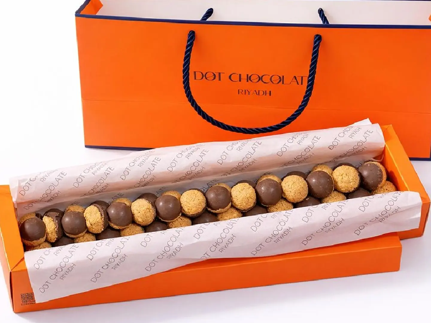 كرات بايتس بالبستاشيو دووت