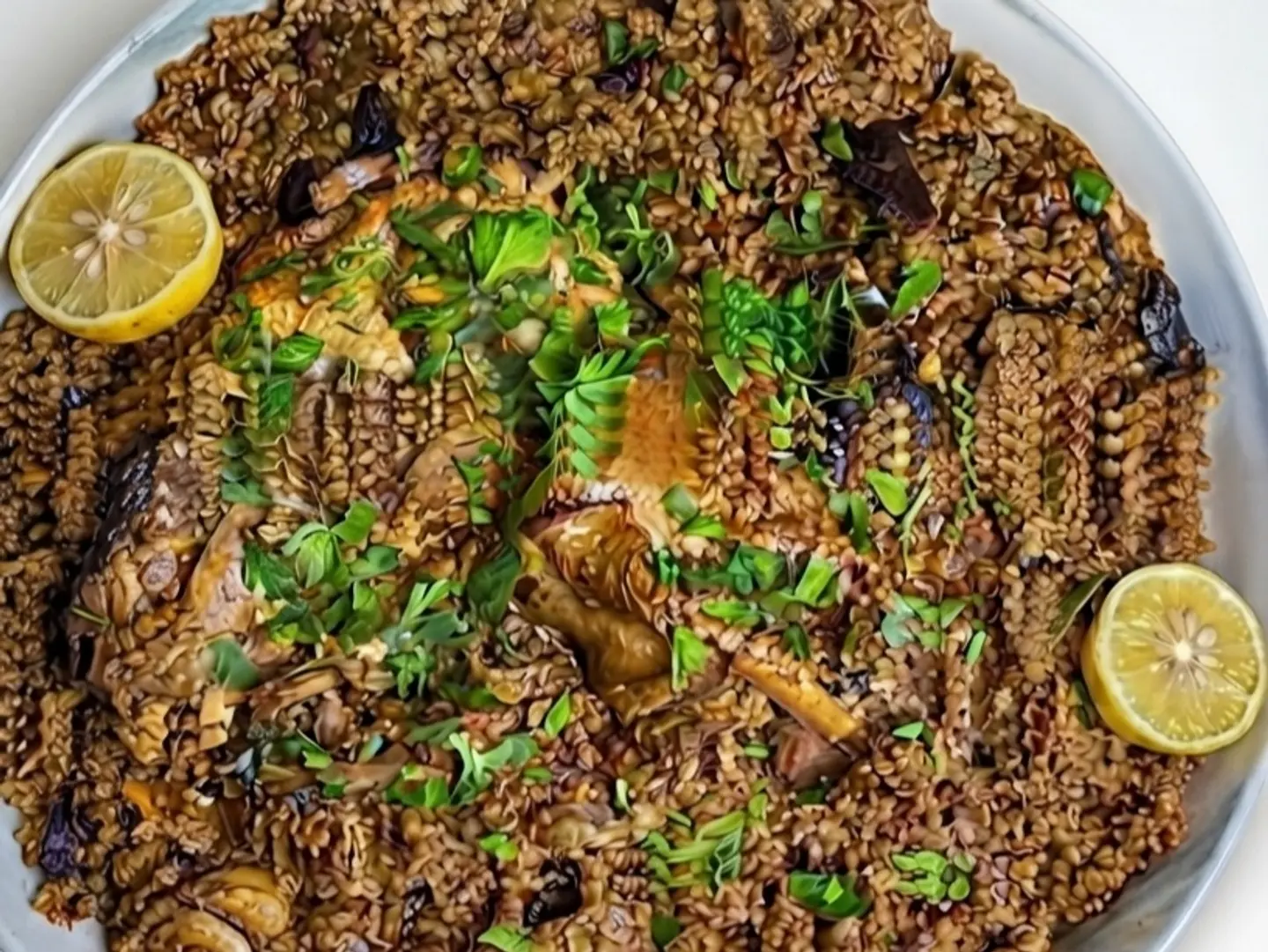 Quarter Chicken With Hasawi Rice