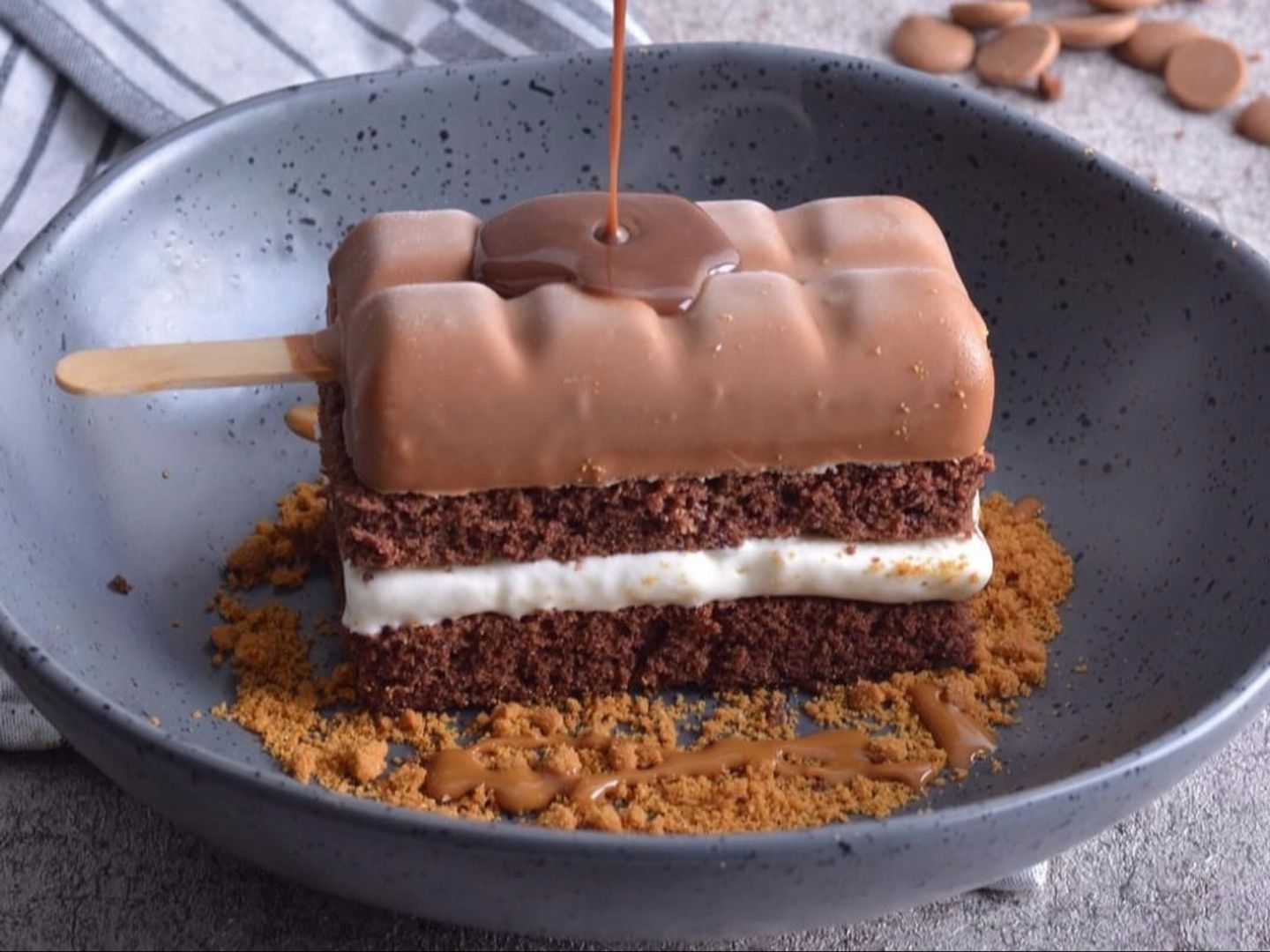 Layer Cake With Ice Cream