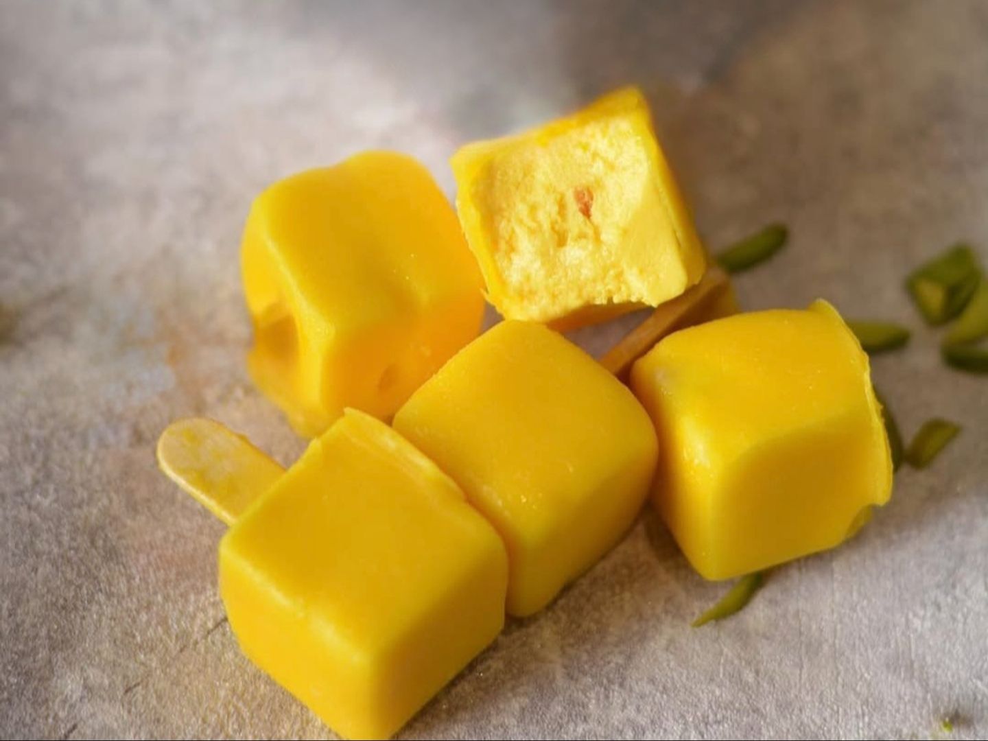 Mango Bites